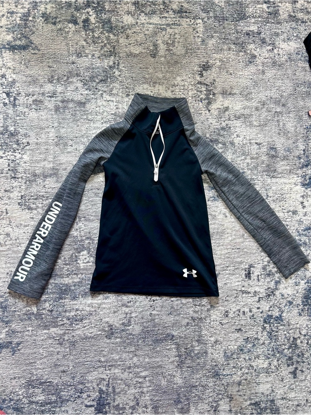 Girls Under Armour Pullover